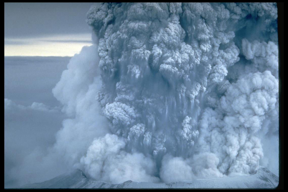 200520.news.mount.st.helens.2.jpg